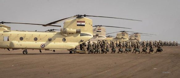 20141029_Egyptian-army-and-military-reinforces-security-in-Sinai002